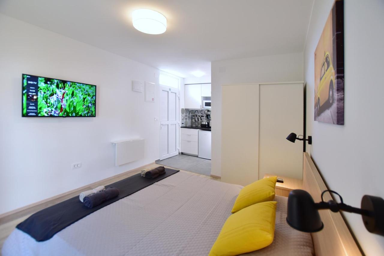 Olive Tree Apartment สตารีกราด ภายนอก รูปภาพ