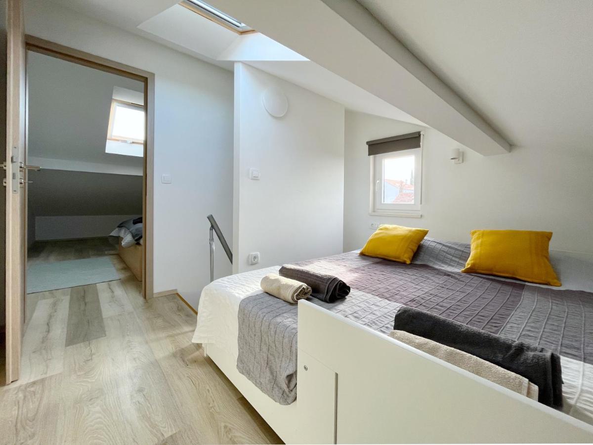 Olive Tree Apartment สตารีกราด ภายนอก รูปภาพ